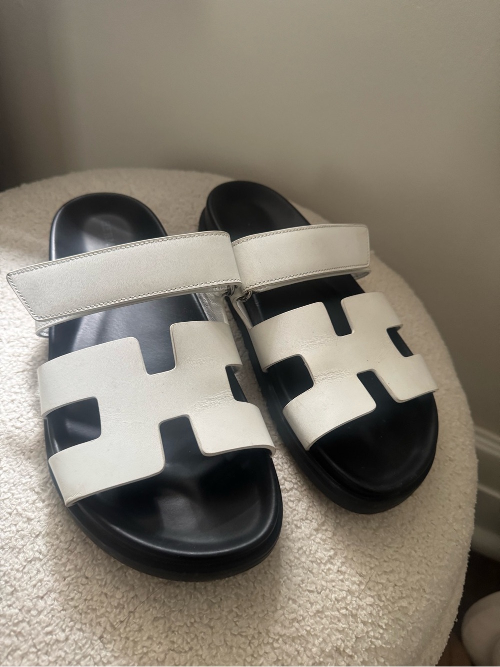 Hermès Chypre white leather slide sandals for women 38